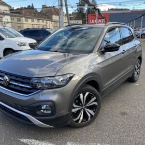 <span style="color: #e40613">Volkswagen T-Cross </span><br>1.0 TSI 110 DSG 7 Lounge PACK BLACK / CAMERA / VIRTUAL COCKPIT